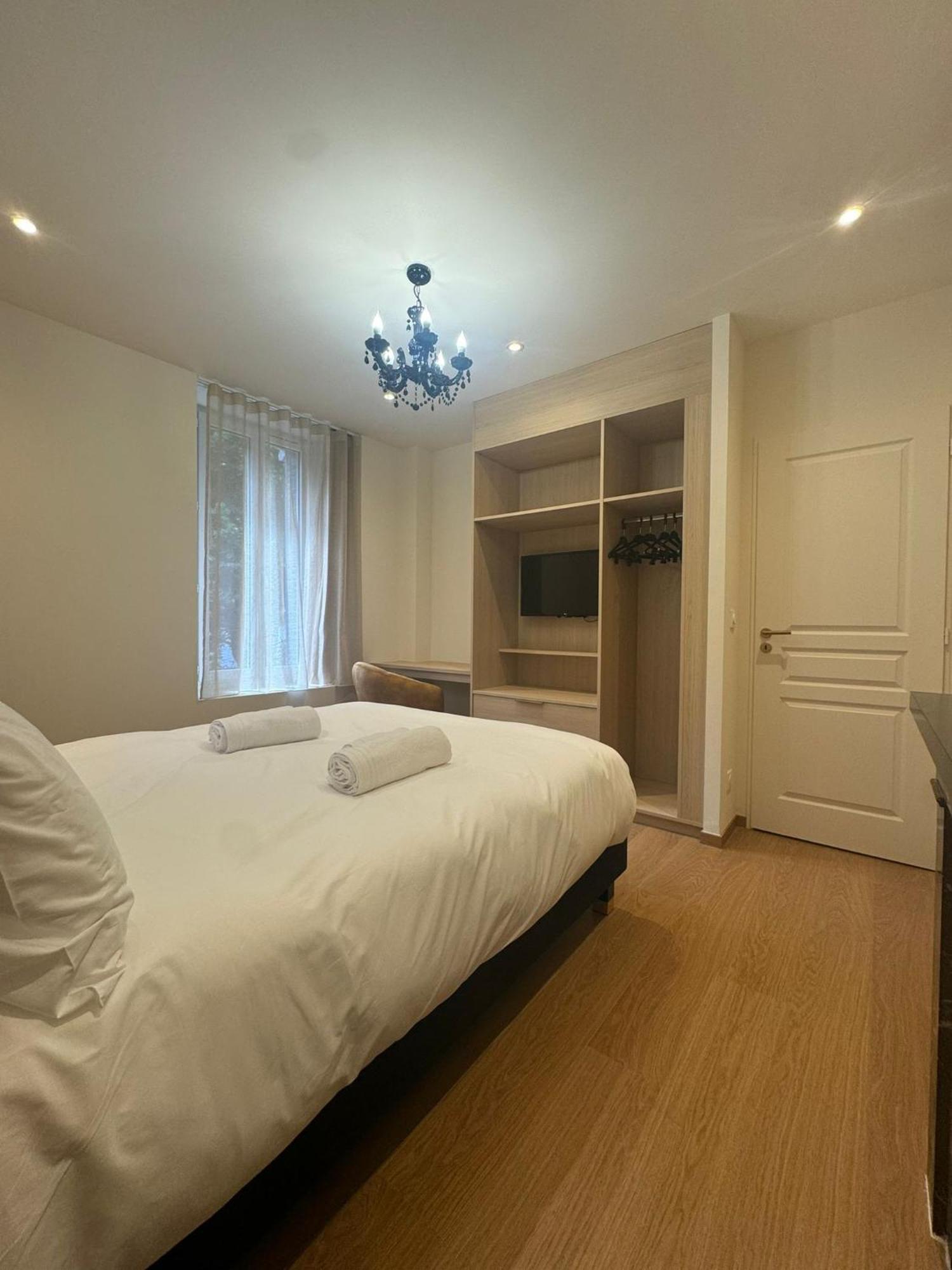 Appartements Confortables Avec Vue Montagne - Residence Villa Belle Fleur Château-Ville-Vieille Exterior foto