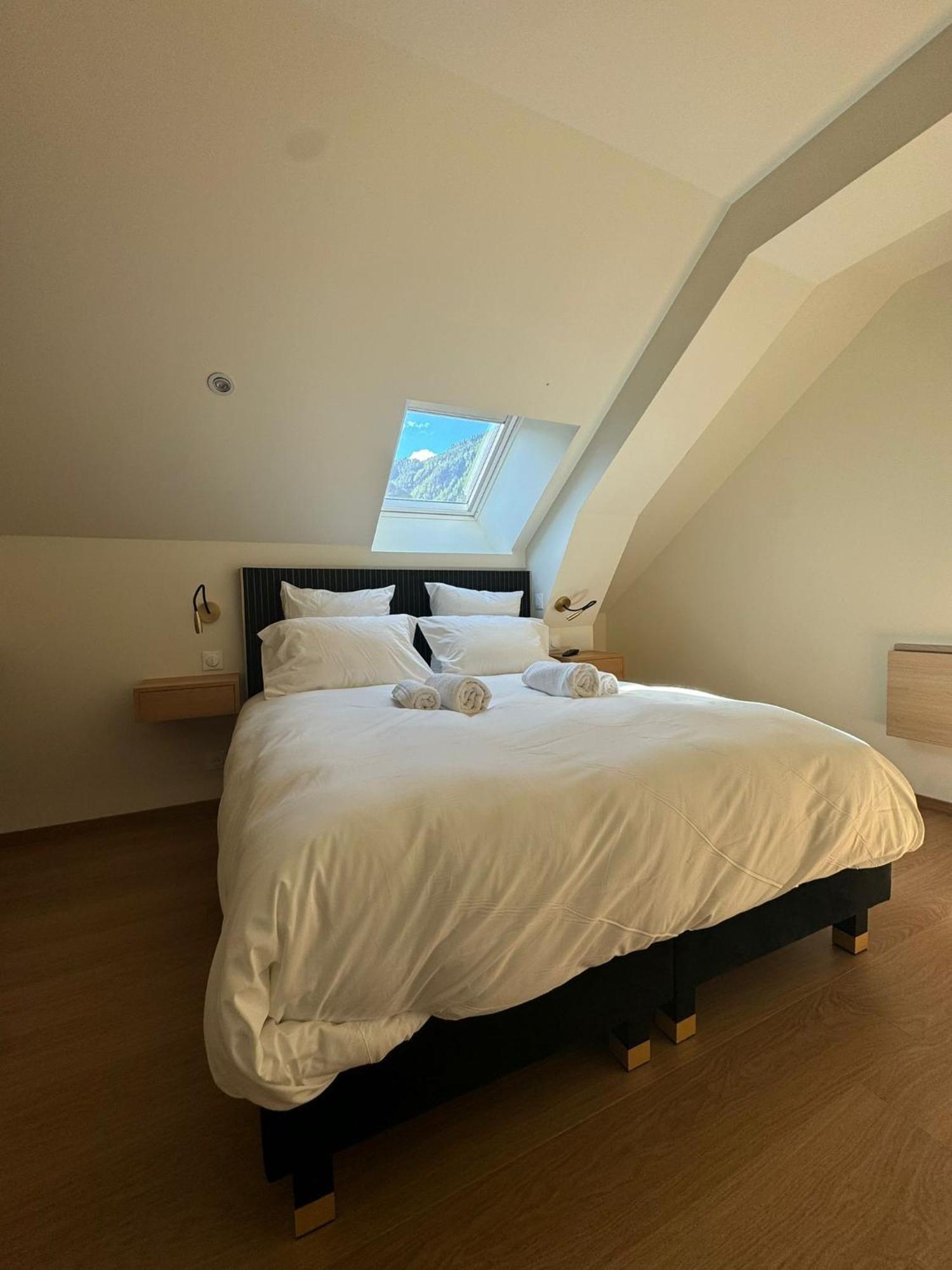 Appartements Confortables Avec Vue Montagne - Residence Villa Belle Fleur Château-Ville-Vieille Exterior foto
